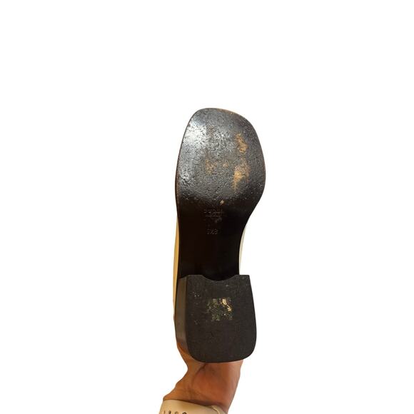 Gucci White and Brown Heels with Classic Design - Picture 7 of 10